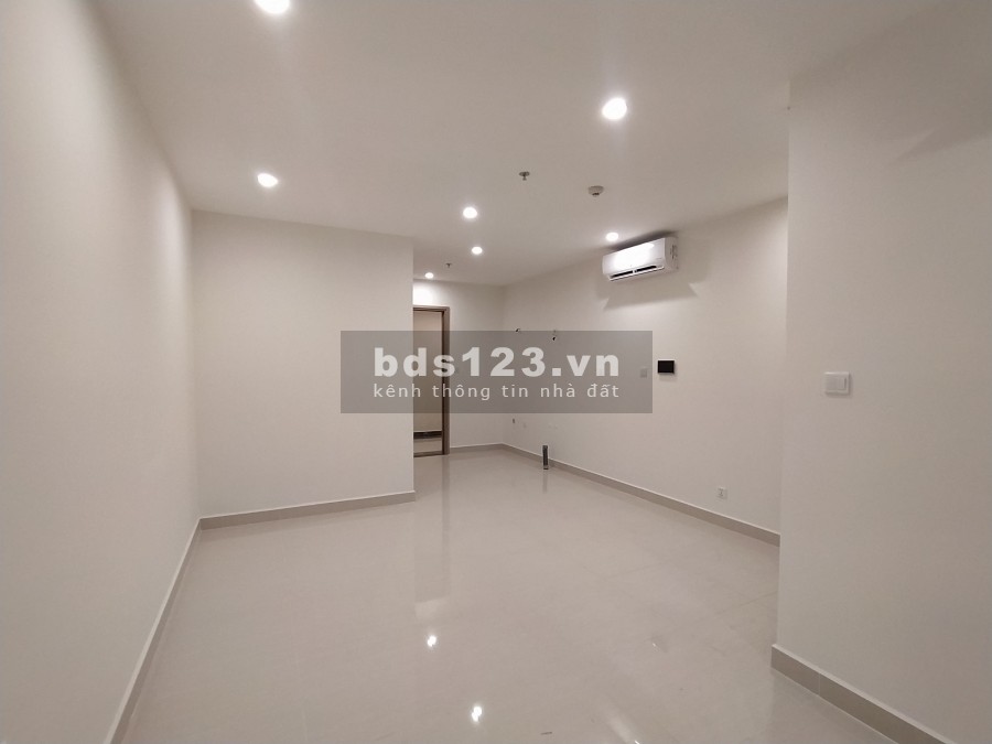 Chính chủ kẹt tiền sang căn studio VHGP