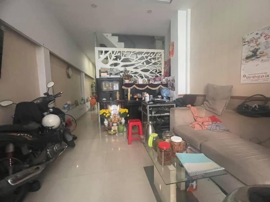 Bán nhà hẻm xe tải - 3 tầng, 52m2 Đường Lạc Long Quân, Tân Bình chỉ 6 tỷ 500