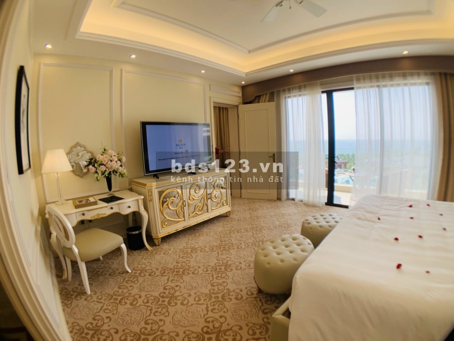 CĐT Vinpear mở bán Condotel tại Grand World Phú Quốc giá cực kỳ ưu đãi với lợi nhuận cam kết tối thiểu 10%/ năm .Liên hệ 0363583647