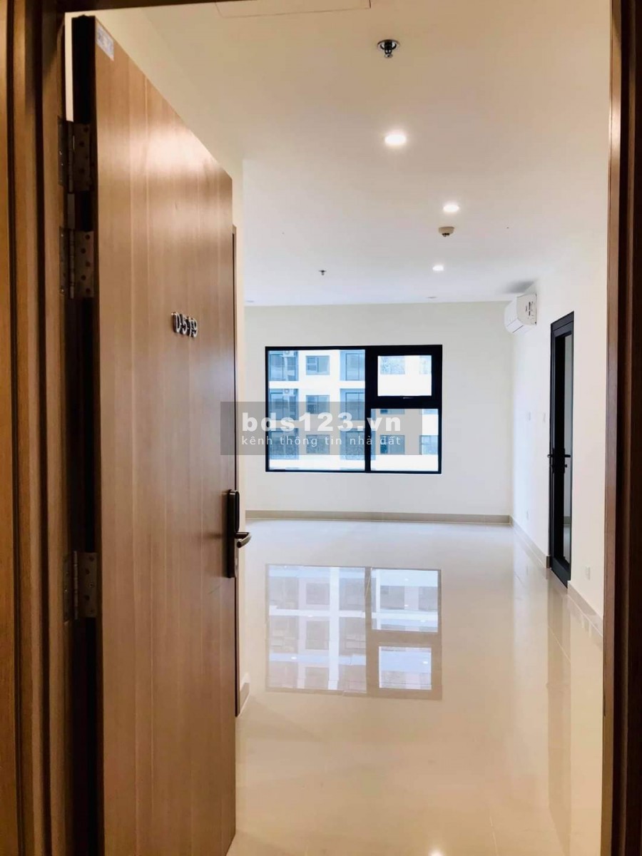 Chính chủ kẹt tiền sang căn studio VHGP