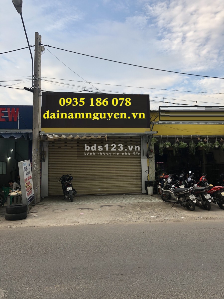 Độc Lập mt 4.5 x 20 cho thuê mặt tiền Tân Phú