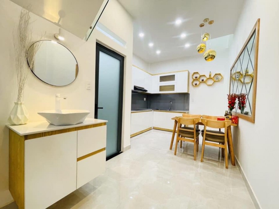MẶT TIỀN NGUYỄN ĐÌNH CHÍNH, PHÚ NHUẬN CHỈ 13 TỶ CHO THUÊ 60TR/THÁNG