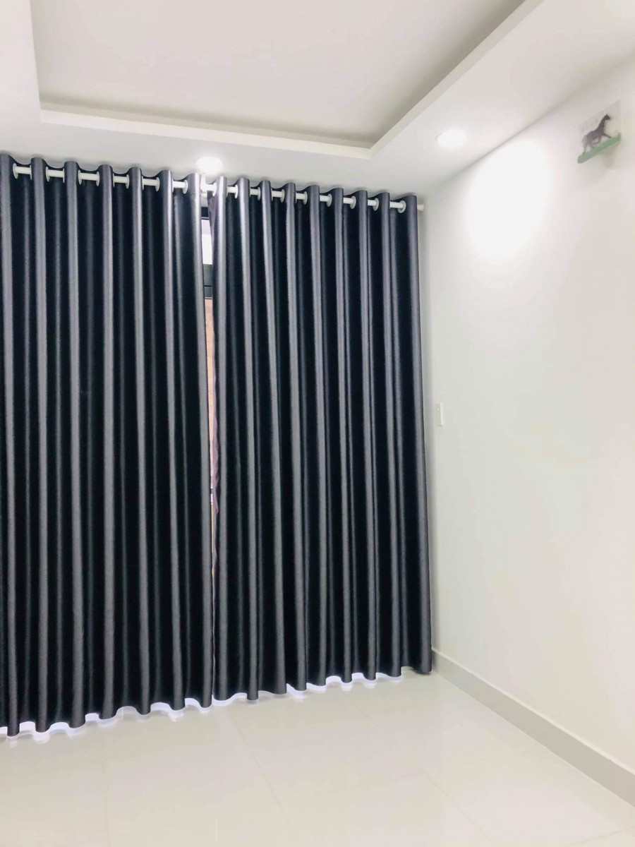 Bán Nhà Hẻm 3m CMT8 P5Tân Bình Giá Rẻ, 67 m2, 4 lầu, 3 Phòng Ngủ.
