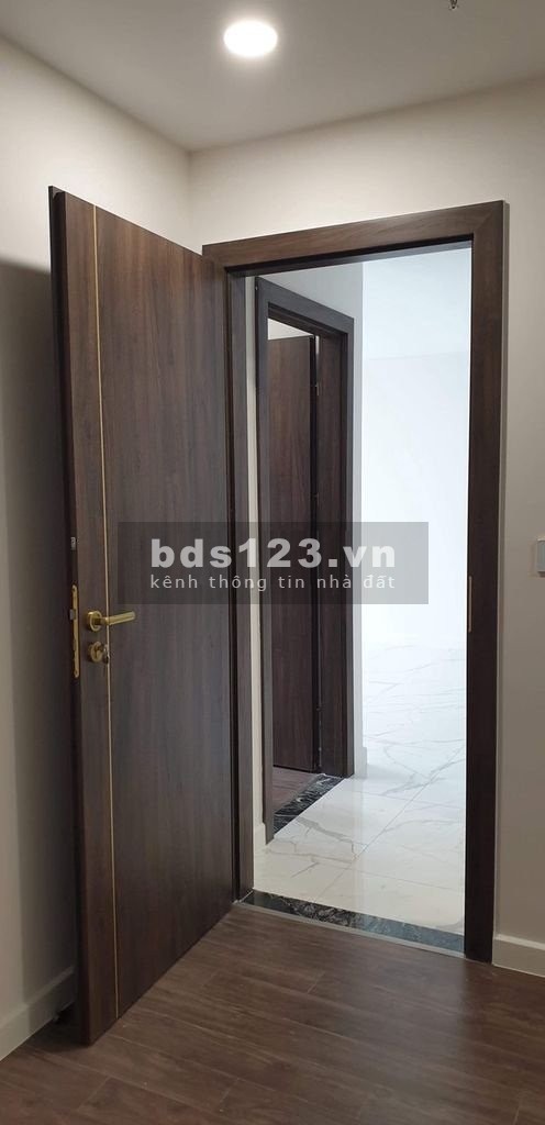 Cần cho thuê Căn hộ Sunshine City Saigon tầng cao, 23 Phú Thuận, P.Tân Phú