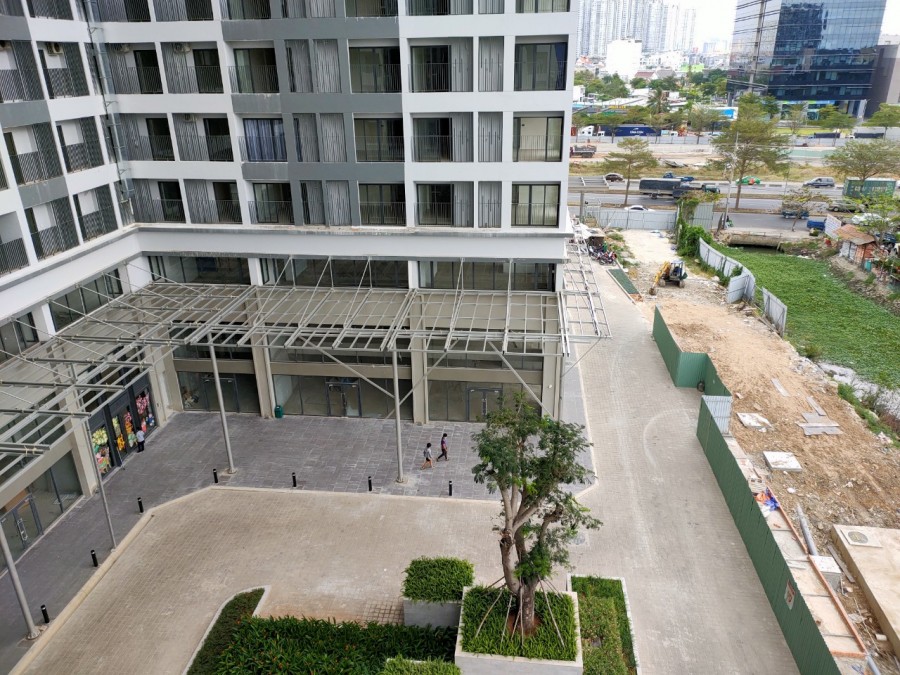 Bán căn hộ 1 pn, DT 54m2 tầng 14 dự án Lavida Plus giá 2,3 tỷ giao thô