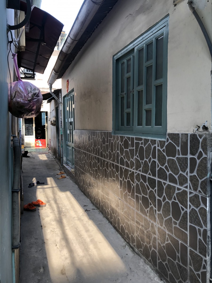 Bán gấp nhà nhỏ hẻm 273 Chu Văn An, P.12, Bình Thạnh giá 1,7 tỷ.
