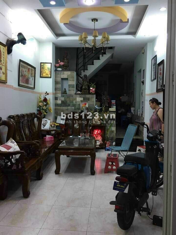 Bán nhà ở ngay HXH đường Tô Hiến Thành, Phường 11, Quận 10, 35m2, 4.2 tỷ