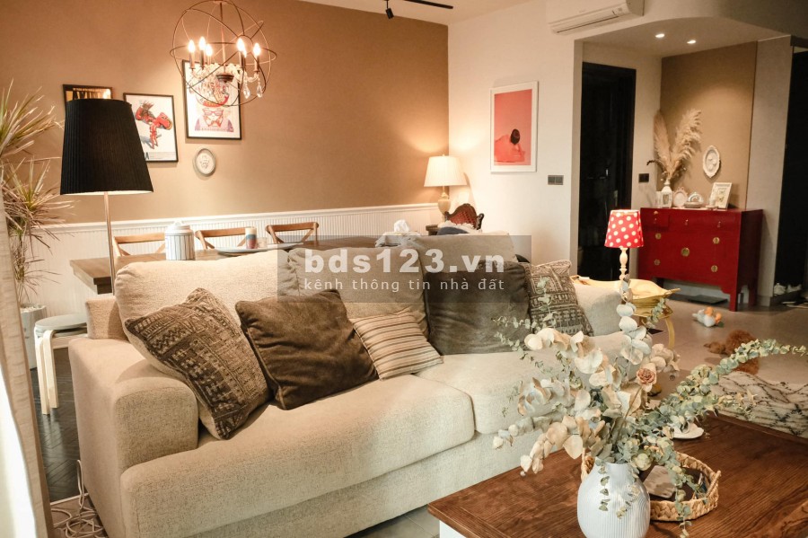 Rất cần bán nhà Mặt phố Chương Dương Độ giá 11 tỷ, 80m2, MT 10m.
