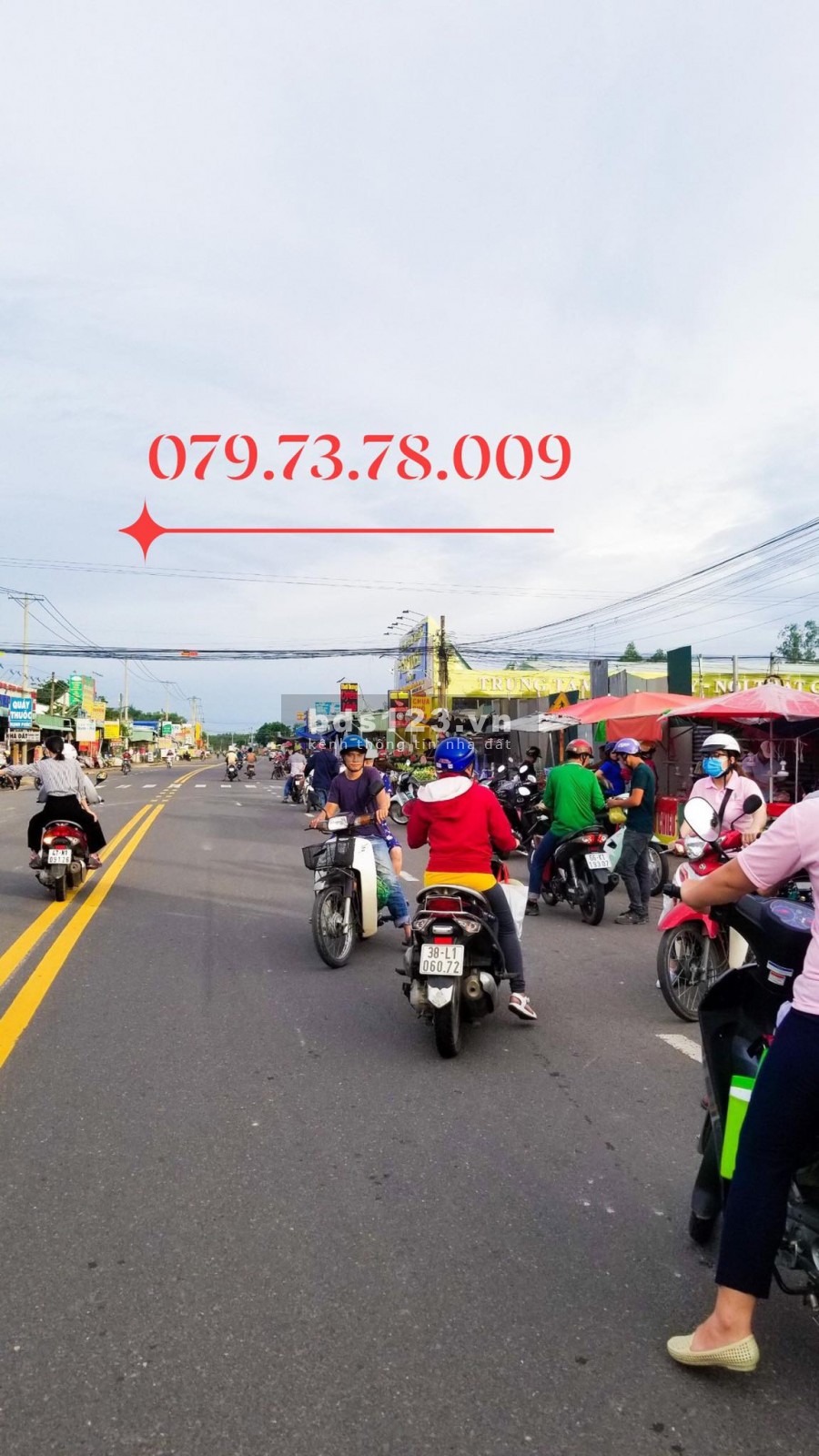 Đất 2 mặt tiền đẹp nằm ngay chợ an viễn sổ riêng thổ cư 100% thích hợp kinh doanh quán ăn hoặc phòng trọ