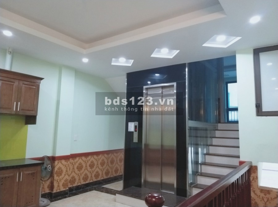BÁN GẤP NHÀ TRUNG TÂM MỸ ĐÌNH 59m2 MẶT TIỀN 4,9m THANG MÁY VỈ HÈ Ô TÔ KINH DOANH