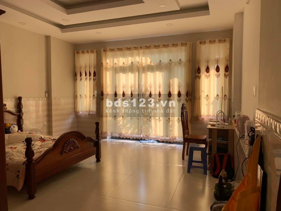 Bán nhà MT Bùi Thị Xuân, 95m2(5x19), 4 tầng, Giá chỉ 12.5 tỷ, Khu KD tấp nập LH: 0914648319