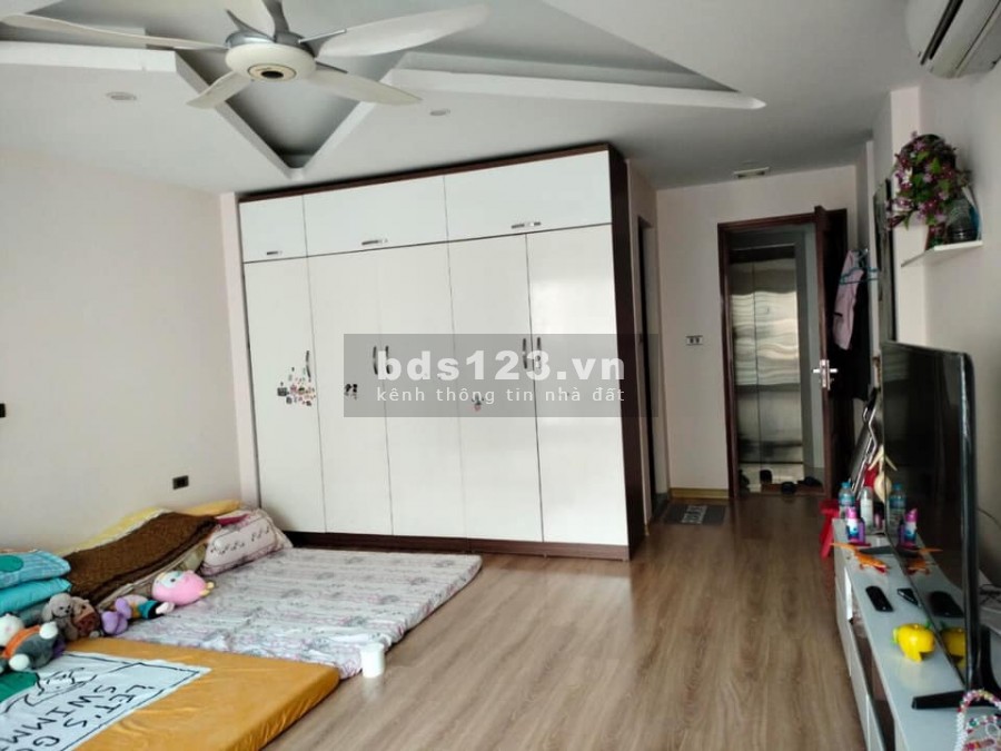 SIÊU PHẨM BIỆT PHỦ,THANG MÁY, PHÂN LÔ, Ô TÔ VÀO NHÀ, NGHĨA ĐÔ 48m2x6T, MT 4,7m