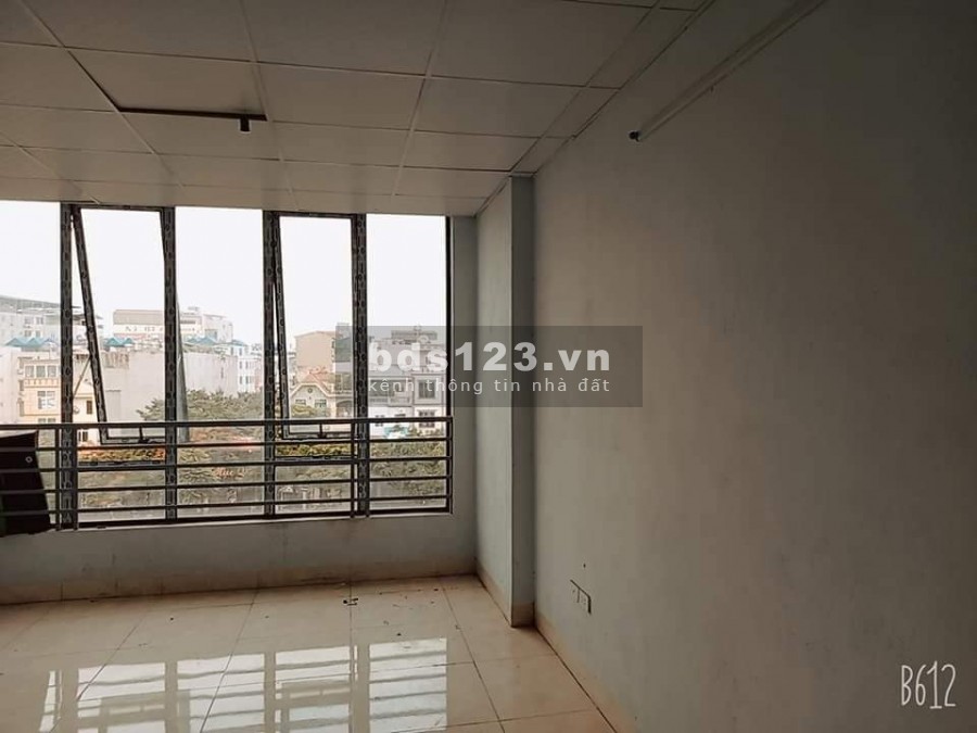 38 mét Khương Đình, Gara ô tô, full nội thất, tiện ích quanh nhà. Giá 7 tỷ