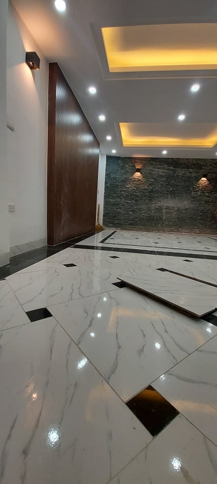 Bán nhà ngõ 211 Khương Trung 48m 5 tầng oto đỗ cửa 5m giá 4.6 tỷ