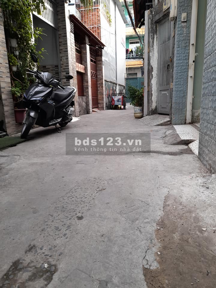 BÁN NHÀ CÁCH MẠNG THÁNG 8 DT LỚN 56M HỢP ĐỒNG THUÊ 186TR/NĂM GIÁ 6 TỶ 5