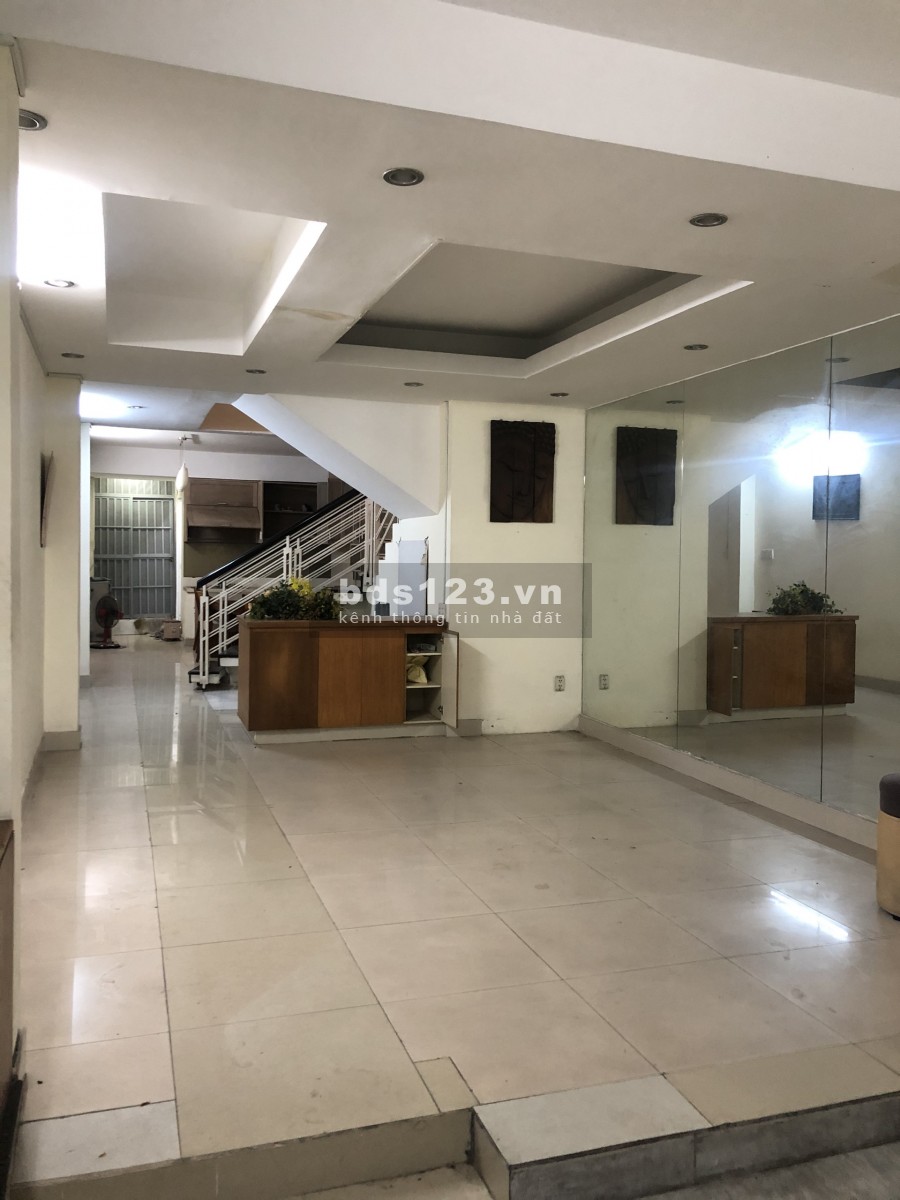 Cho thuê Nhà Mặt Tiền hẻm kinh doanh đường D1: Trệt 2 Lầu