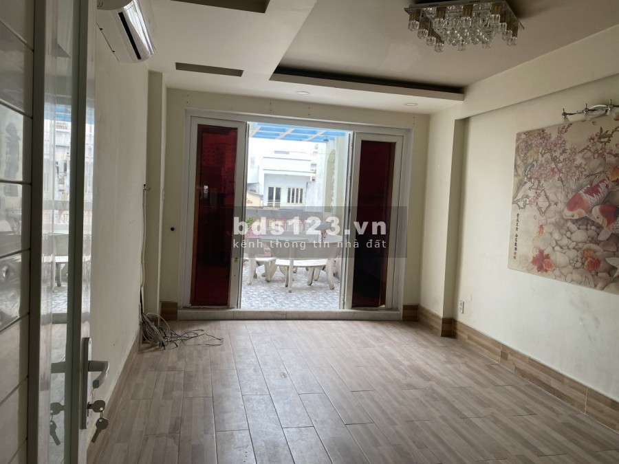 Nhà mặt phố Đường Bạch Đằng Bình Thạnh - 5 tầng, Hướng Nam, 23,5 tỷ TL LH 0964762748
