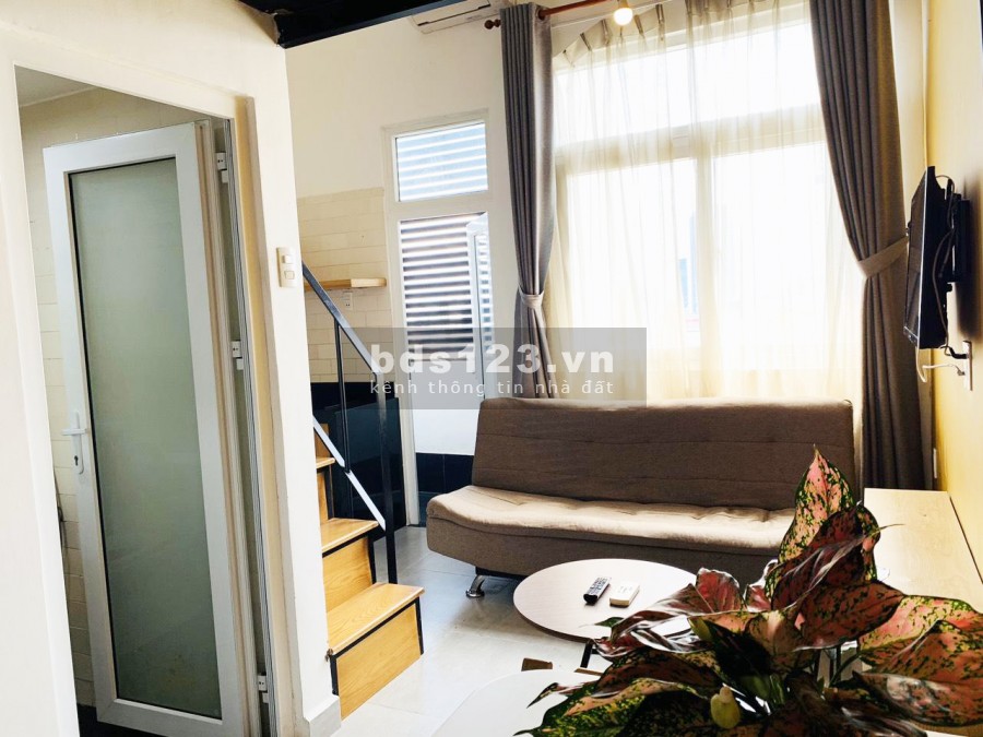 Cho thuê Chung Cư Mini gác lửng Nội Thất Gỗ cửa sổ mát mẻ có máy giặt riêng quận 7