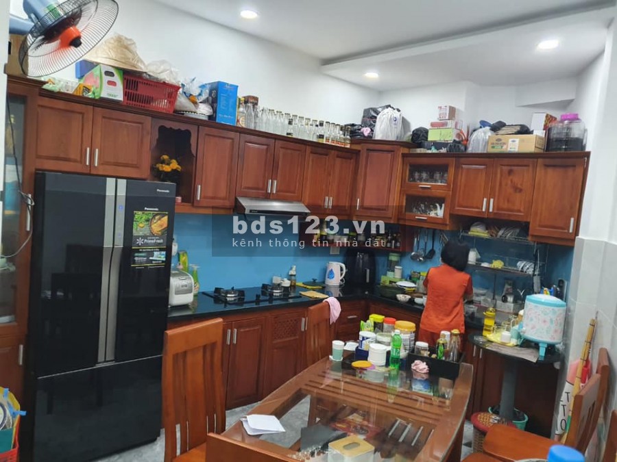 Chỉ 5 tỷ - sở hữu nhà 44m2 HXH Cách Mạng Tháng Tám, Tân Bình rộng vô cùng