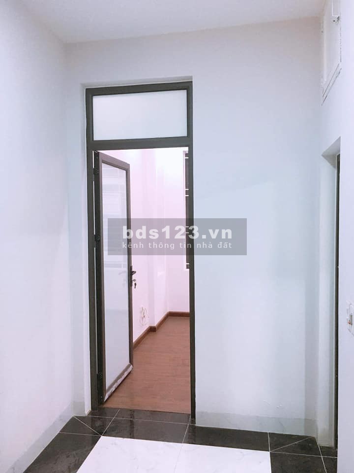 Bán gấp nhà kinh doanh 5 tầng 43m2 mặt tiền 4,8m tại Vạn Phúc - Hà Đông giá 5 tỷ
