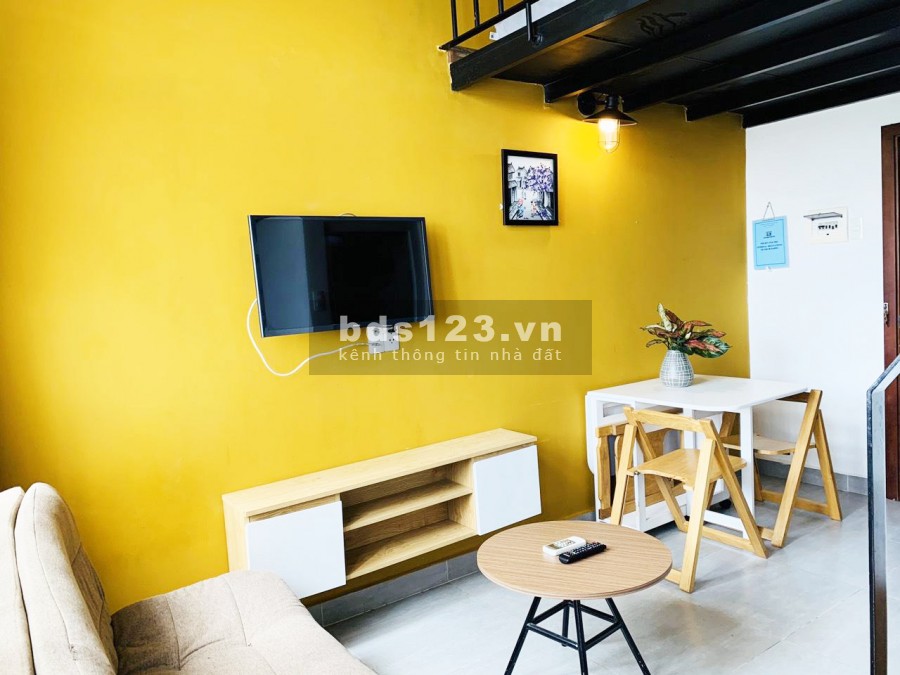 Cho thuê Chung Cư Mini gác lửng Nội Thất Gỗ cửa sổ mát mẻ có máy giặt riêng quận 7