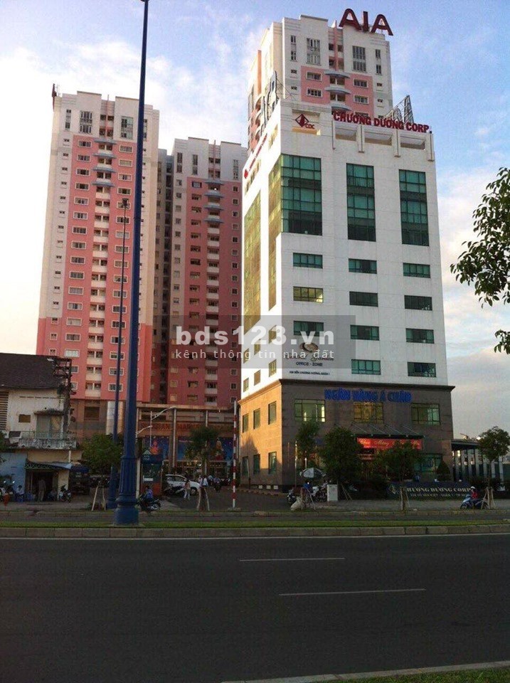 Cần Bán Căn Hộ Central Garden Quận 1, DT 80 m2, 2PN, Bán Có Tặng Đầy Đủ Nội Thất, Giá : 3.2 Tỉ/căn