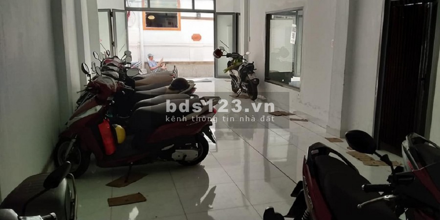Bán gấp nhà HXH Phường Tân Định Quận 1 Dt 172m2 Giá chỉ 21.8 tỷ lh:9827984O9.