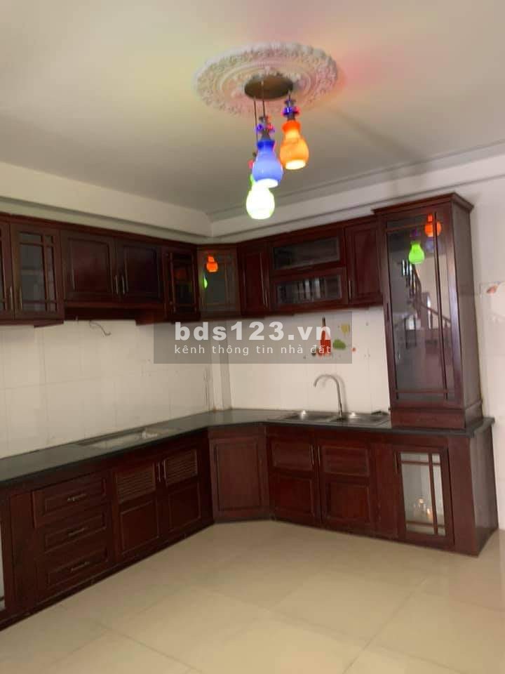 Rẻ quá chỉ 4,75 tỷ 60m2 hẻm xe hơi, nhà 2 lầu sân thượng, Tân Kỳ Tân Quý