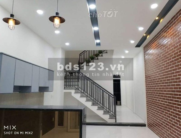Bán nhà Thạch Cầu, 4 tầng, 41m, giá 2.35 tỷ