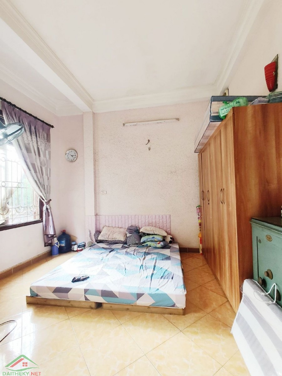 Nhà cực hiếm phố Nguyễn Lương Bằng- 31m2- 4 tầng- Giá 3.x nhỏ xinh tỷ