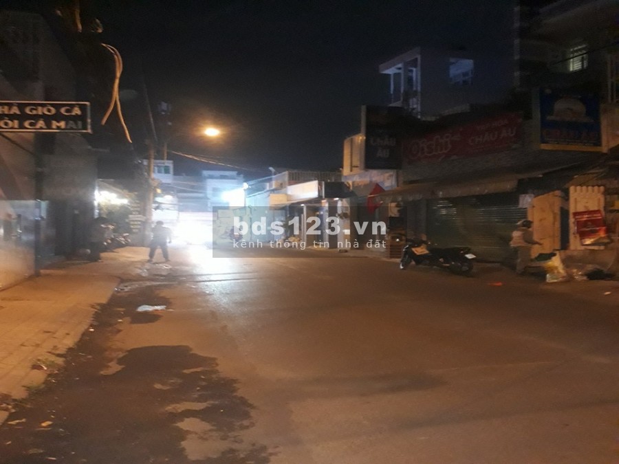 Nhà hẻm xe hơi vào nhà Thống Nhất gần THCS Nguyễn Du 70m2, 3PN