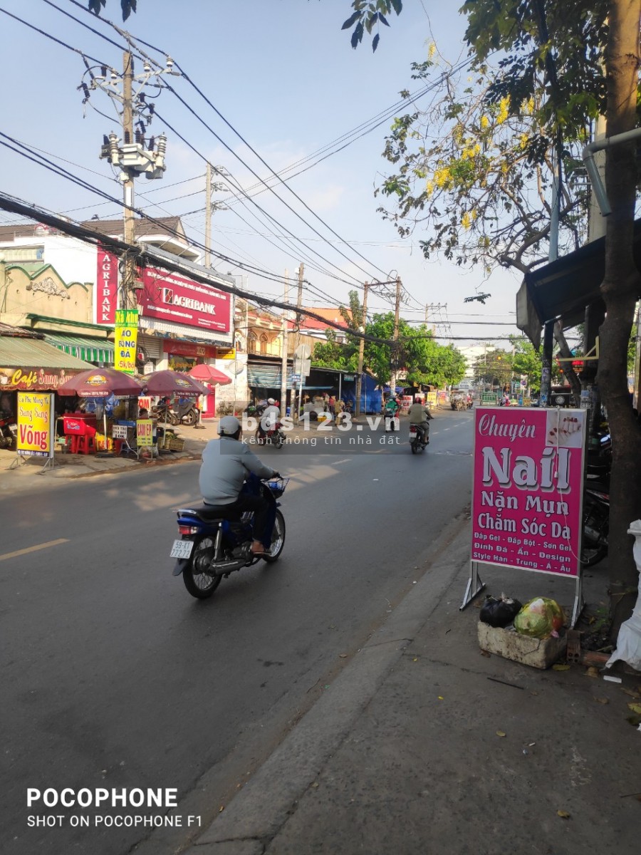 Cần cho thuê mặt bằng đường hương lộ 2,Q.Bình tân 7.5x32m