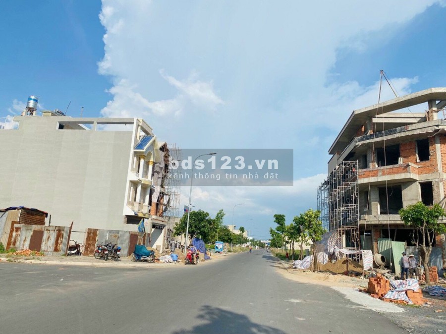 Đất nền Bình Chánh, đang rất hot, cơ hội đầu tư sinh lời cho nhà đầu tư, giá chỉ 1,2 tỷ/ nền 80m2.