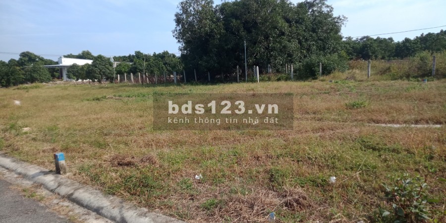 Đất nền full thổ cư ,gần đầm thủy triêu gần trung tâm huyện giá siêu rẻ,chiết khấu hấp dẫn