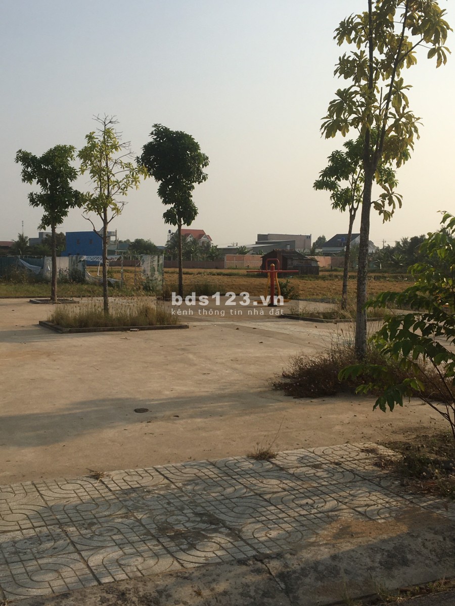 Bán đất mặt tiền đại lộ Nguyễn Trung Trực