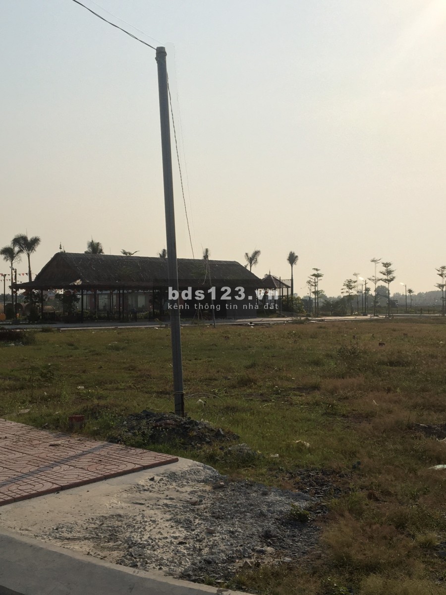 Bán đất mặt tiền đại lộ Nguyễn Trung Trực