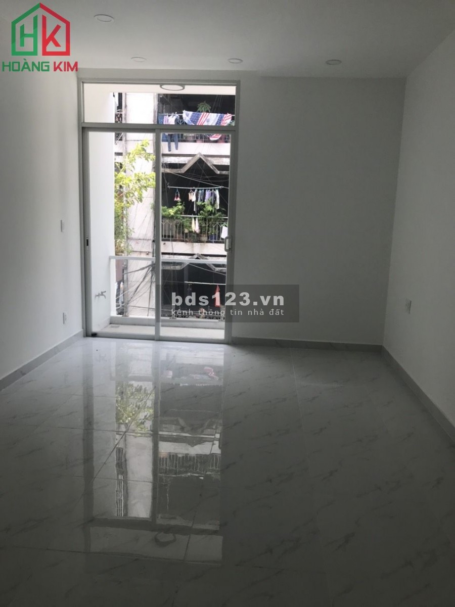 Cho thuê Nhà nguyên căn giá rẻ MT đường Bàu Cát Đôi, P14 Tân Bình. 4x18m.