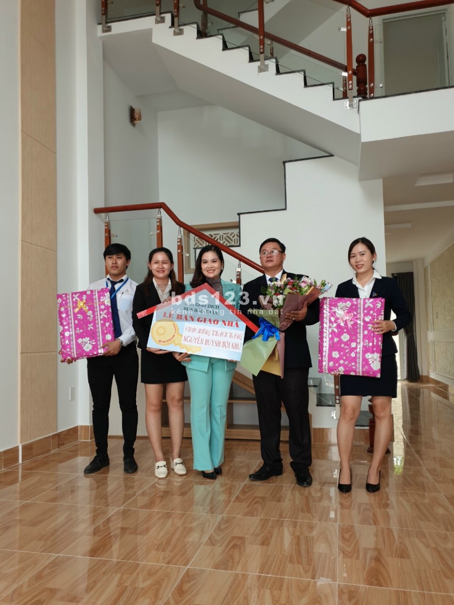 Bán Nhà Ở Thông Minh Đầu Tiên Tại Bến Tre