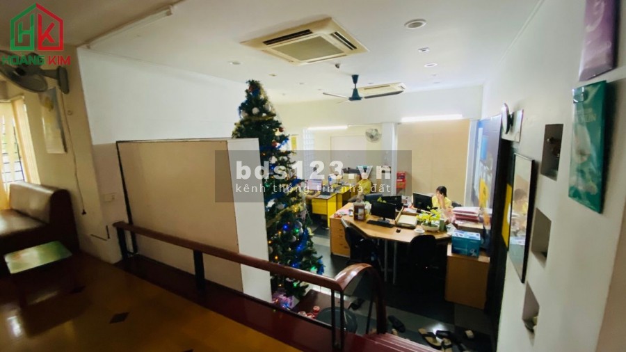 Cho thuê Biệt thự khu vip chuyên khu văn phòng công ty K300, Phường 12 Quận Tân Bình. - Diện tích 10x20m.
