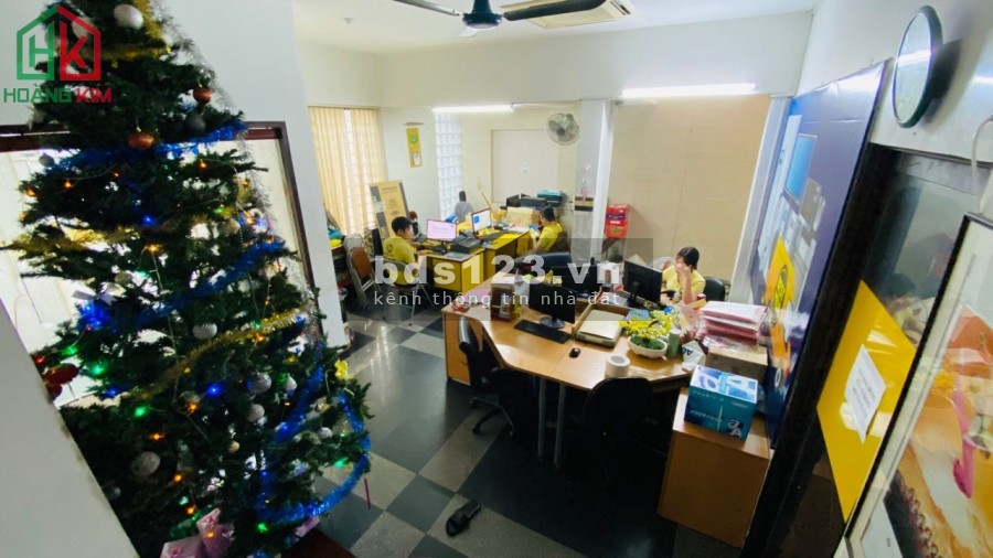 Cho thuê Biệt thự khu vip chuyên khu văn phòng công ty K300, Phường 12 Quận Tân Bình. - Diện tích 10x20m.