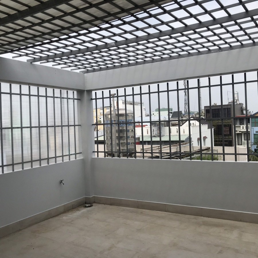 Chính chủ bán nhà hẻm 55 Nguyễn Phúc Chu. DT: 4x20m NH 5m nhà 3 lầu 6P