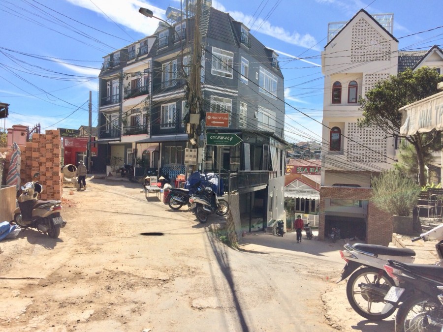 Bán đất trung tâm Trần Phú, hẻm Lá Chuối