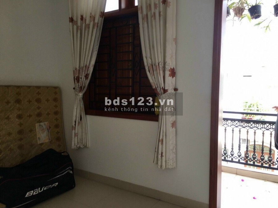 Bán nhà 4m đường Tô Hiến Thành, Q10, gần mặt tiền hẻm 163 DT 4.1x10m, nhà 2 lầu giá 4.2 tỷ