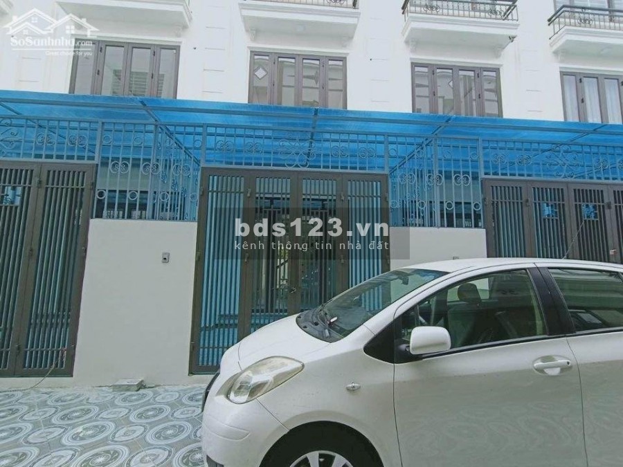 NHÀ AN ĐỒNG CÒN 2 CĂN DUY NHẤT SÂN CỔNG RIÊNG Ô TÔ ĐỖ TẬN CỬA CÁCH ĐƯỜNG MÁNG 100m