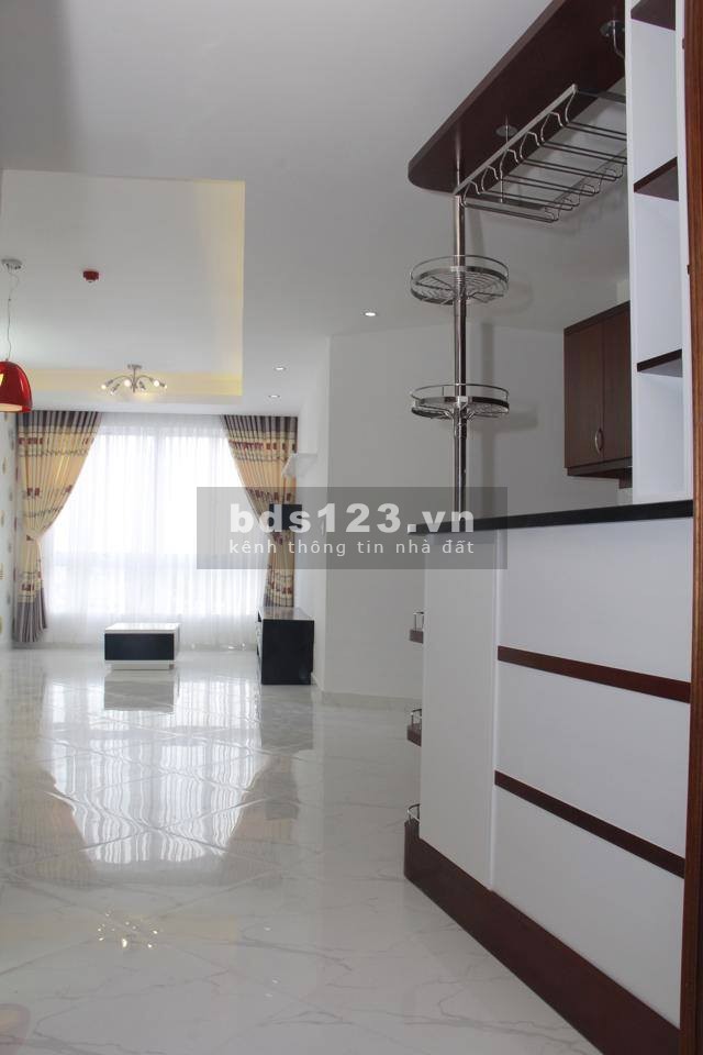 Cho thuê căn hộ Central Plaza Tân Bình, 3 phòng ngủ / 2WC nội thất cơ bản 15 Triệu Tel 0942.811.343 Tony (Zalo/Phone) đi xem nhiều căn 1 lần