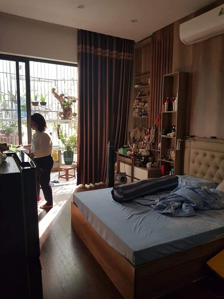 Bán Nhà 4 Tầng, Trương Định. Hoàng Mai, DT 72m2, MT 4m, Nở Hậu. Giá 5,5 Tỷ