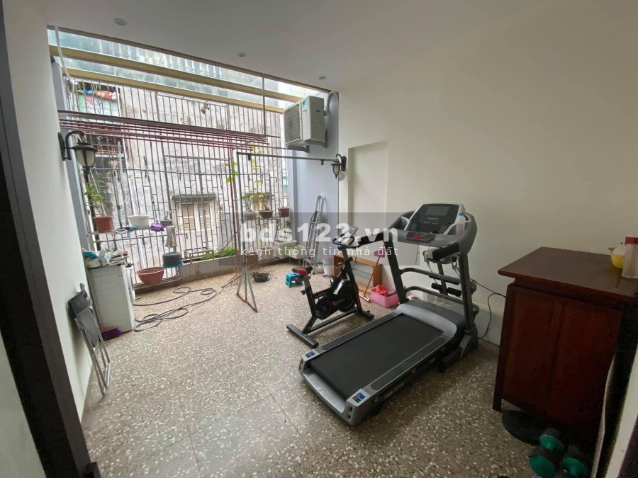 Bán nhà Hoàng Mai, dt 55m, khu dân trí cao, oto đỗ cửa, giá 5.7 tỷ
