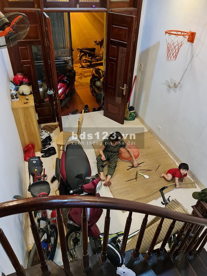 Nhà mới Quận Ba Đình 5 Tầng, diện tích 53 m2, đầy đủ tiện ích ngập tràn.