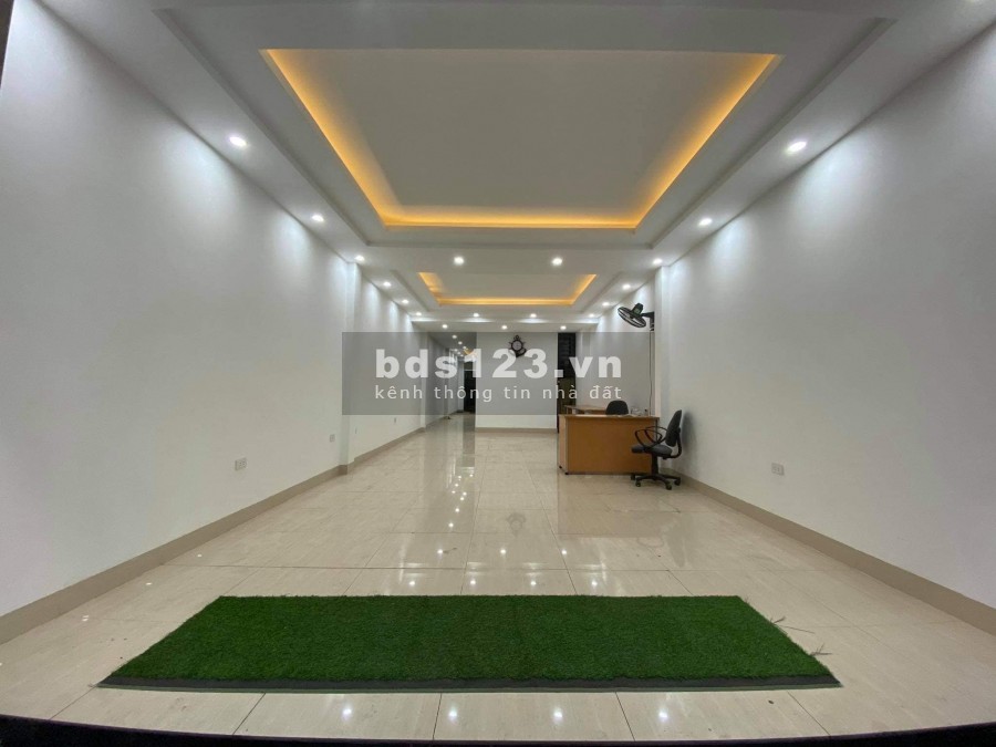 VỈA HÈ Ô TÔ TRÁNH THANG MÁY KINH DOANH - NHÀ CẦU GIẤY 72M 6T 12 TỶ
