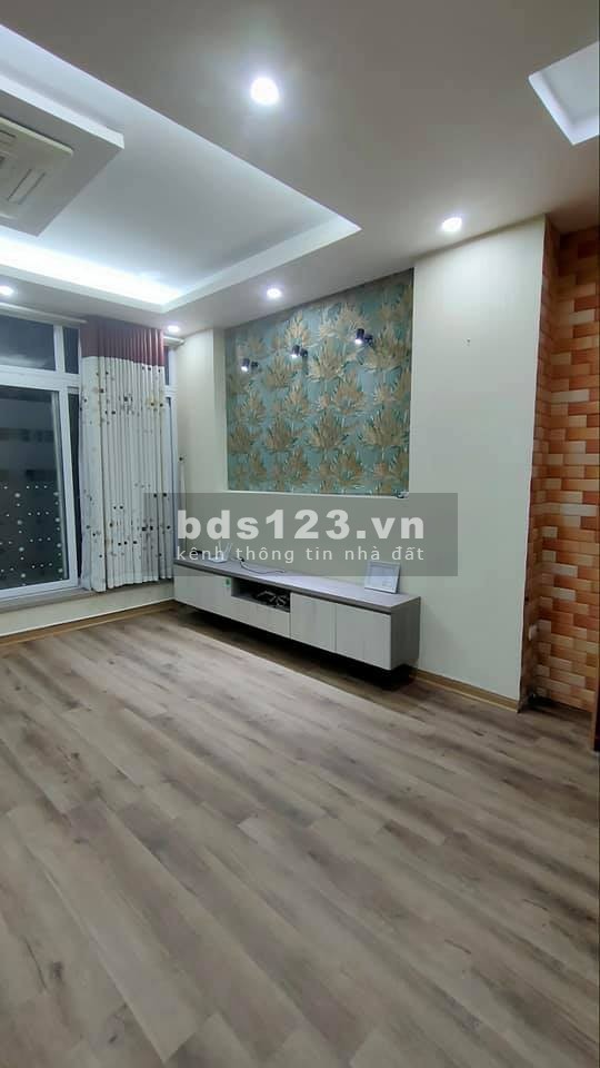 Bán nhà riêng tại Đường Quan Nhân, Q. Thanh Xuân 45m2x5 tầng. LH: 0846 282 986.